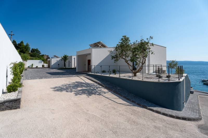 Willa Marelia z Basenem Omiš