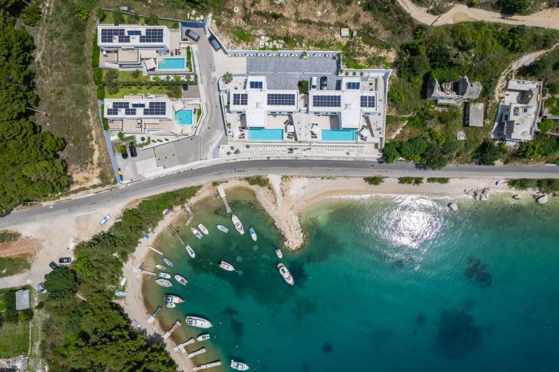 Willa Marelia z Basenem Omiš