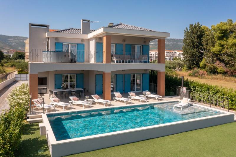 Luxury Villa Kallie with Pool Trogir