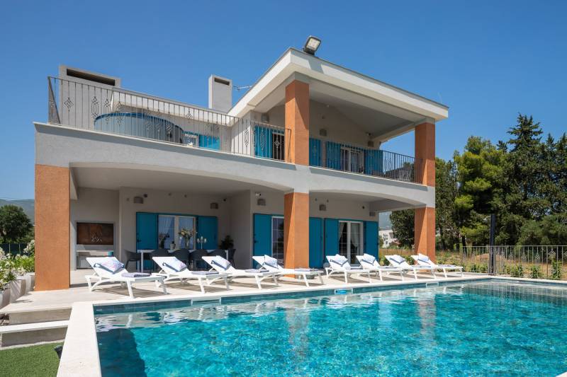 Luxury Villa Kallie with Pool Trogir