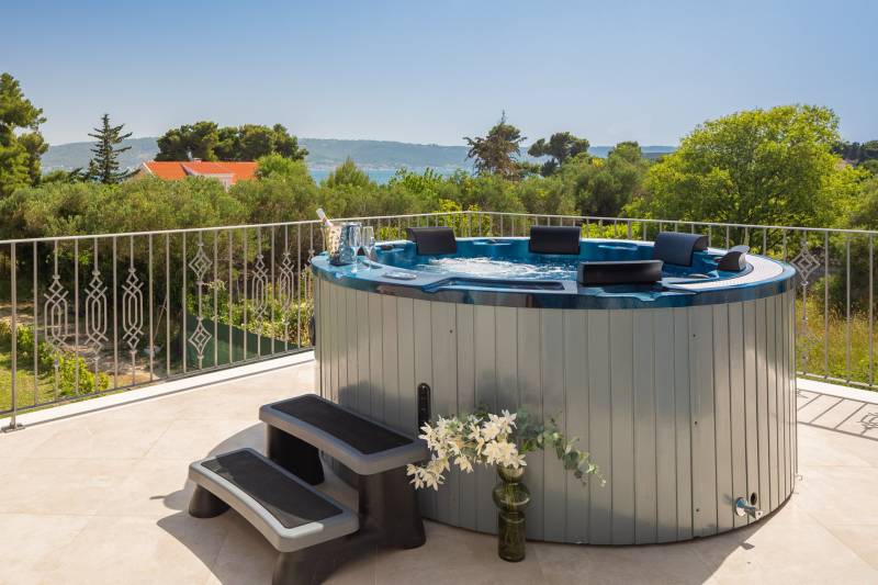 Luxury Villa Kallie with Pool Trogir