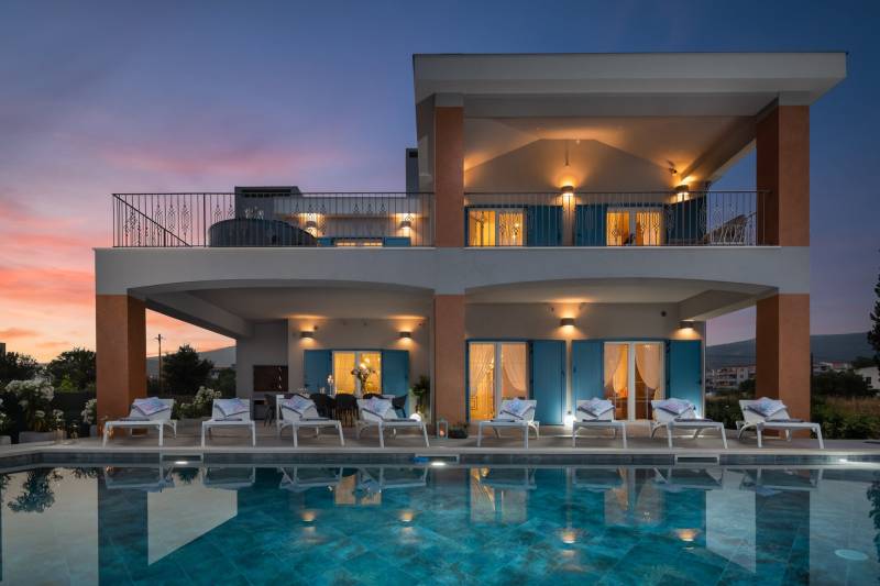 Luxury Villa Kallie with Pool Trogir