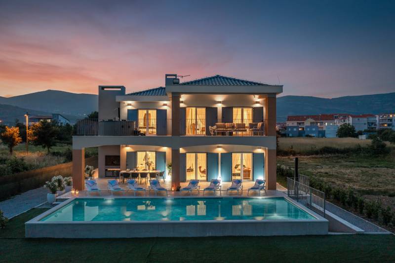 Luxury Villa Kallie with Pool Trogir