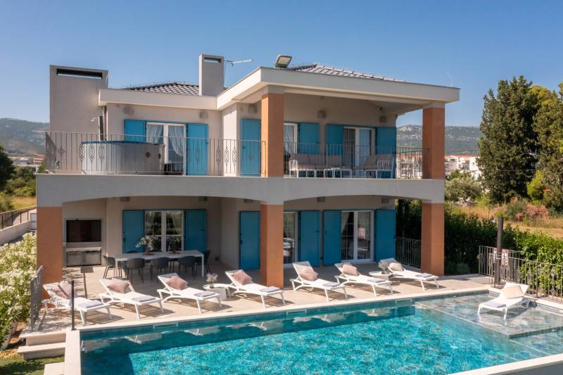 Luxury Villa Kallie with Pool Trogir