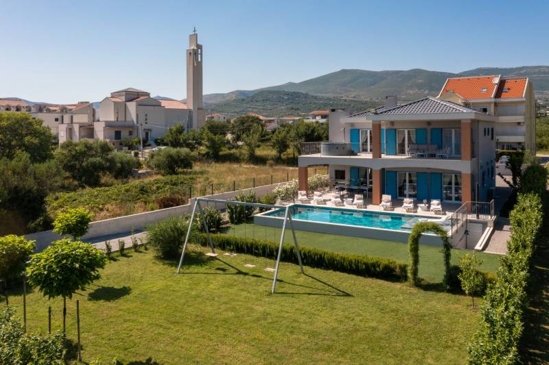 Luxury Villa Kallie with Pool Trogir