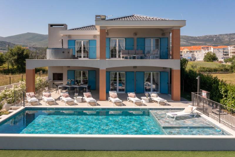 Luxury Villa Kallie with Pool Trogir