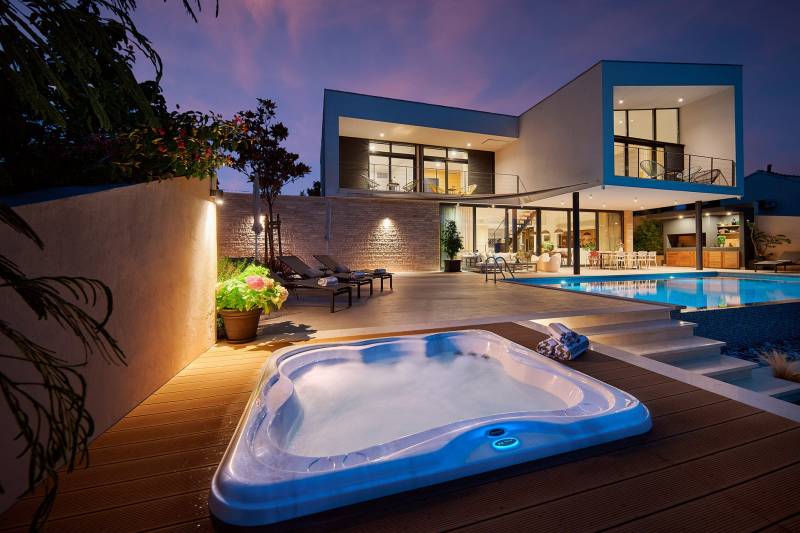 Vila Aqua Haven na Plaži s Bazenom Hvar