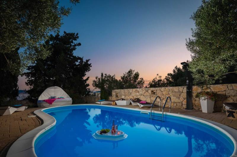 Luxury Villa Bella Vista with Swimming Pool