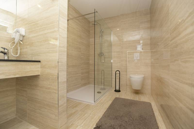 Luxury Villa White Velvet with Pool Split
