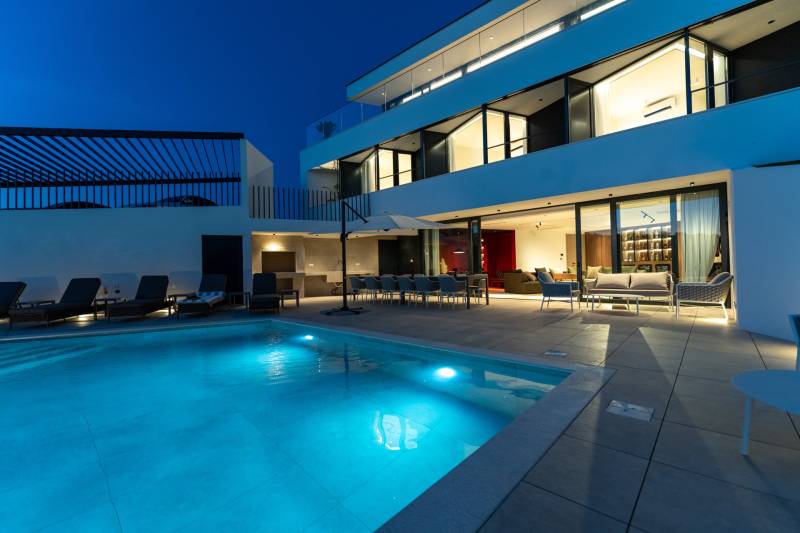 Luxusvilla Sunset Palazzo mit Pool Murter