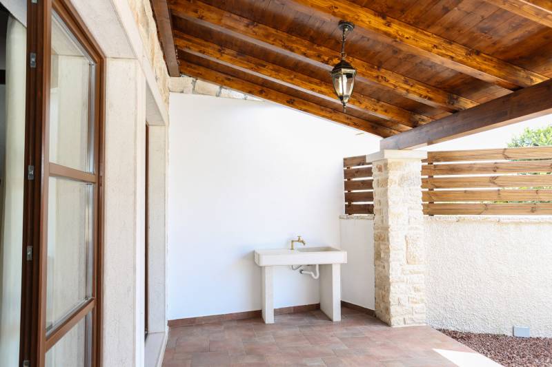 Holiday Home Paloma Nera with Pool Pula