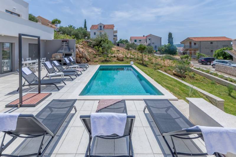 Villa Charming mit Pool Primošten