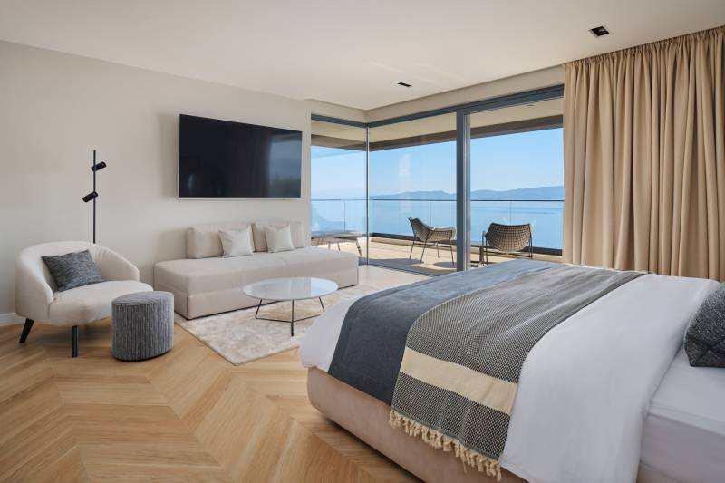 Luxury Villa Adria Jewel with Pool Omiš