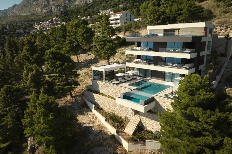 Luxury Villa Adria Jewel with Pool Omiš