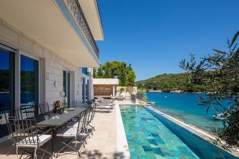 Strandvilla Sea La Vie med Basseng Brač