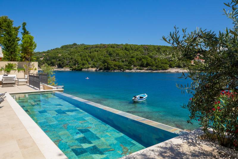 Strandvilla Sea La Vie med Basseng Brač