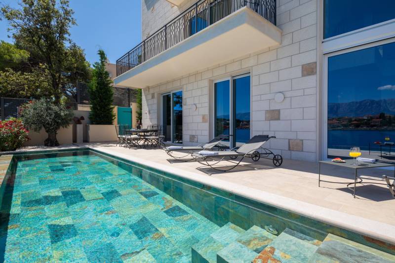 Strandvilla Sea La Vie med Basseng Brač