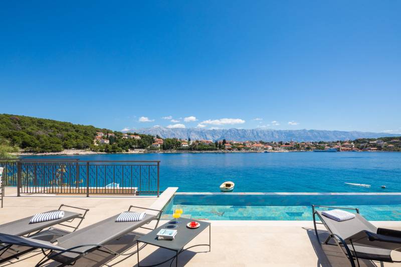 Strandvilla Sea La Vie med Basseng Brač
