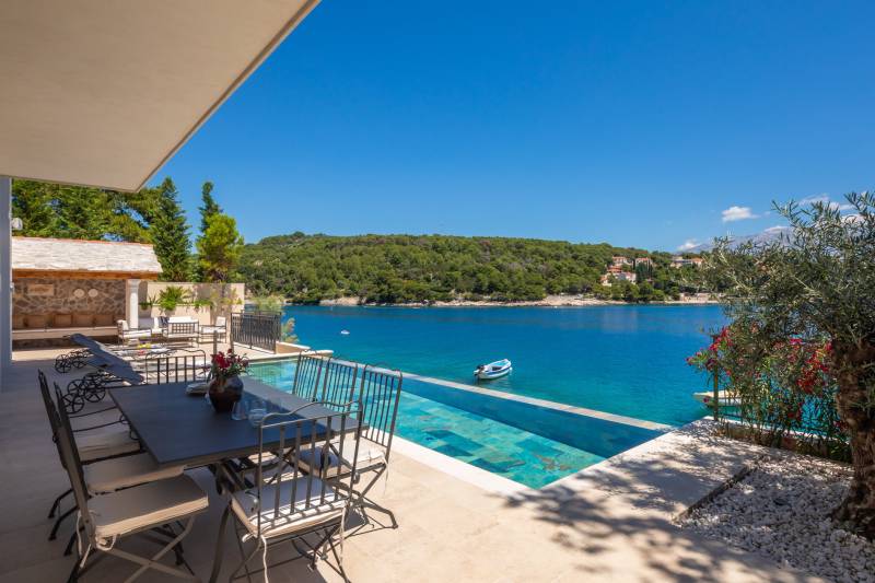 Strandvilla Sea La Vie med Basseng Brač