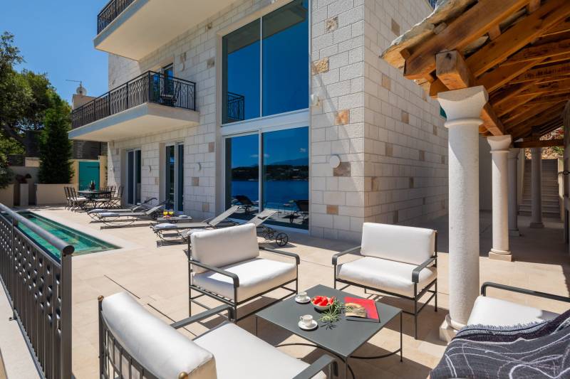 Strandvilla Sea La Vie med Basseng Brač