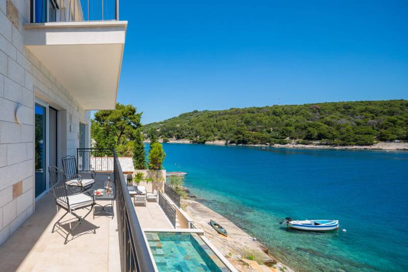Strandvilla Sea La Vie med Basseng Brač