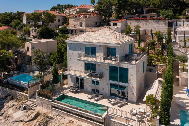Strandvilla Sea La Vie med Basseng Brač