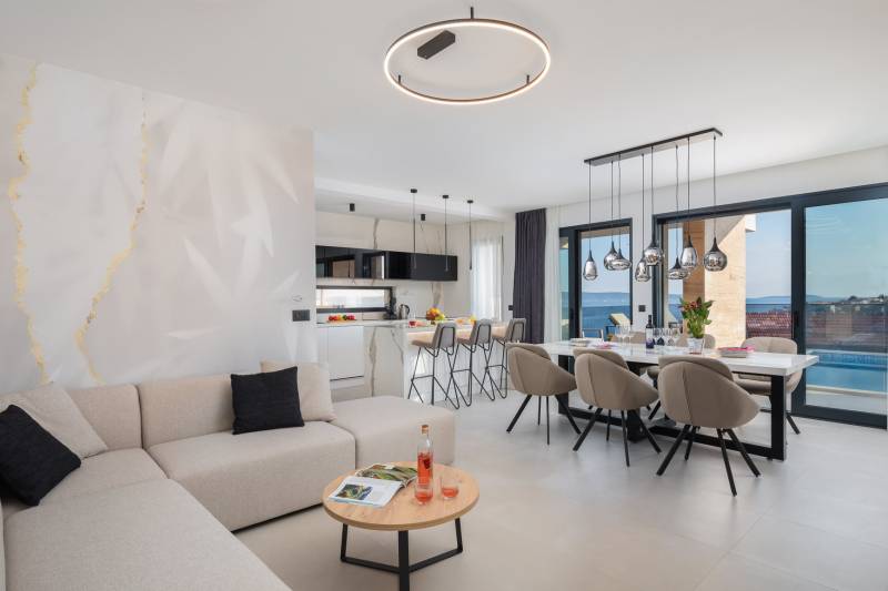 Luksuzna Vila Karla s Bazenom Trogir