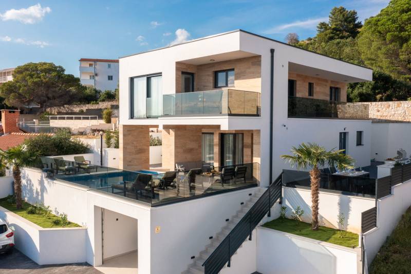 Luksuzna Vila Karla s Bazenom Trogir