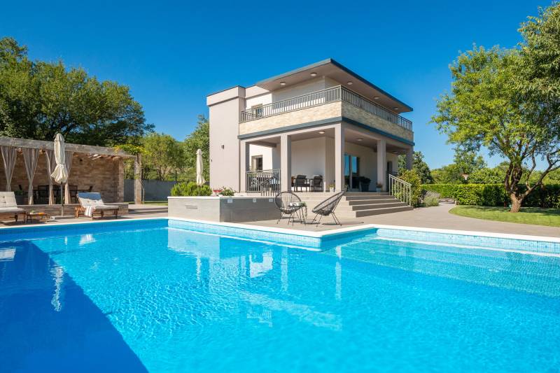 Villa Verde mit Pool Split