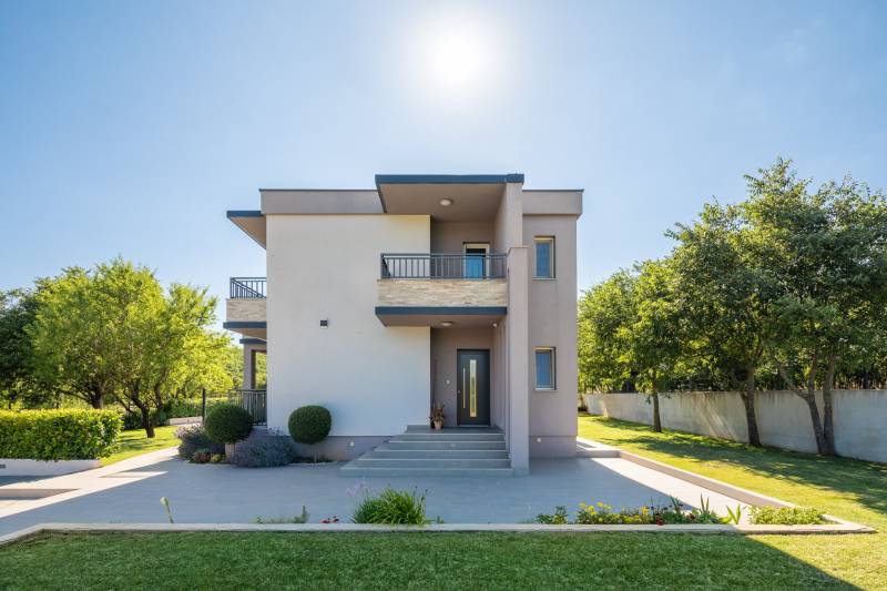 Villa Verde mit Pool Split