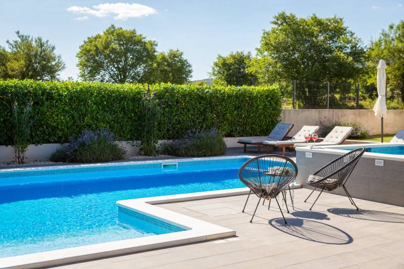 Villa Verde mit Pool Split
