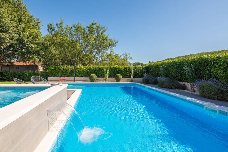 Villa Verde mit Pool Split