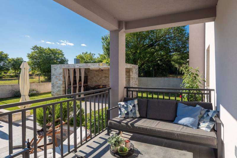 Villa Verde mit Pool Split