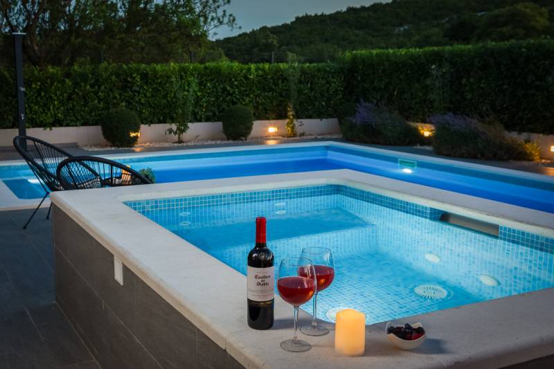 Villa Verde mit Pool Split