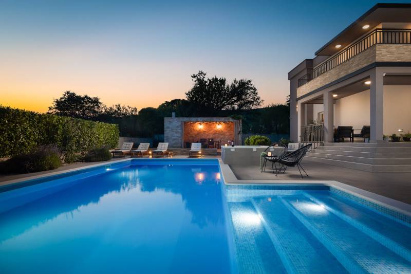 Villa Verde mit Pool Split