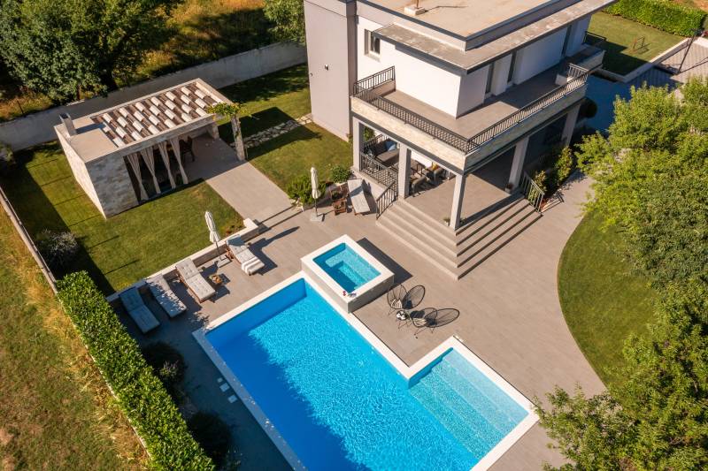 Villa Verde mit Pool Split