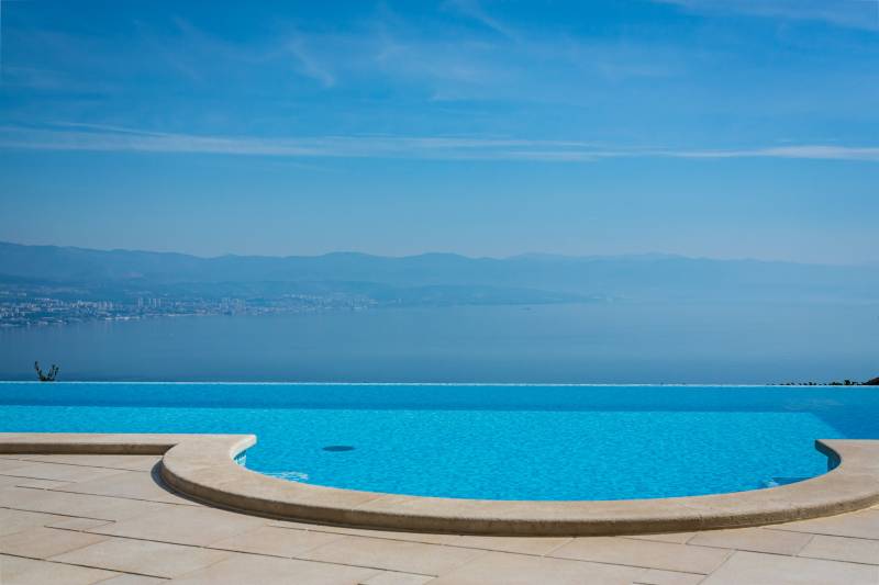 Luxusvilla Arcade mit Pool Opatija