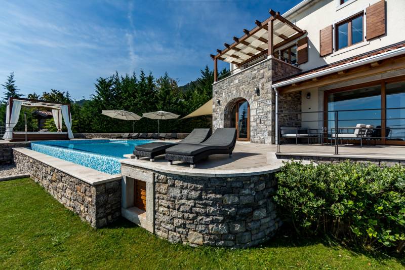 Luxusvilla Arcade mit Pool Opatija