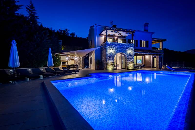 Luxusvilla Arcade mit Pool Opatija