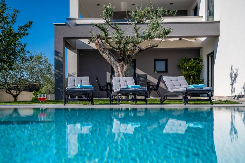 Villa Soriso mit Pool Pula
