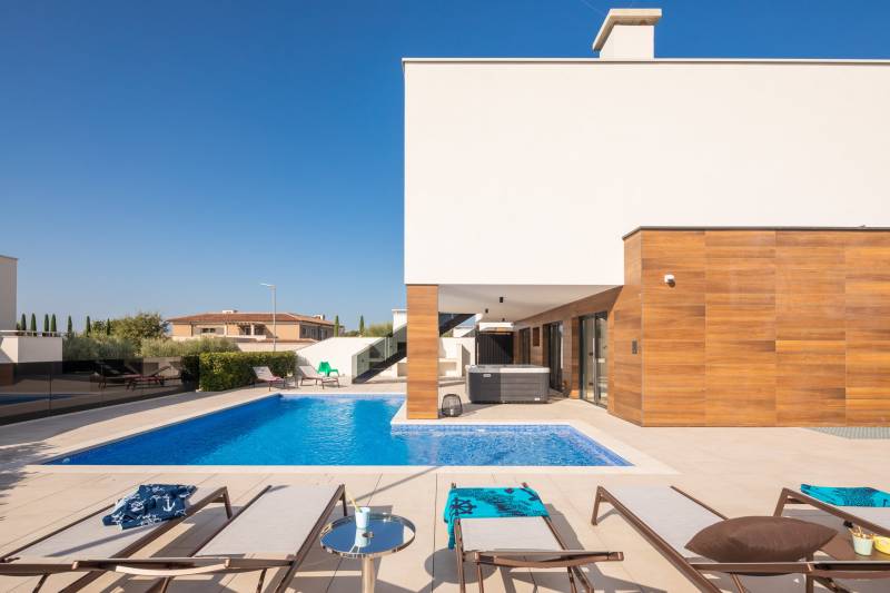 Villa Old Olive Quarta med Basseng Pula