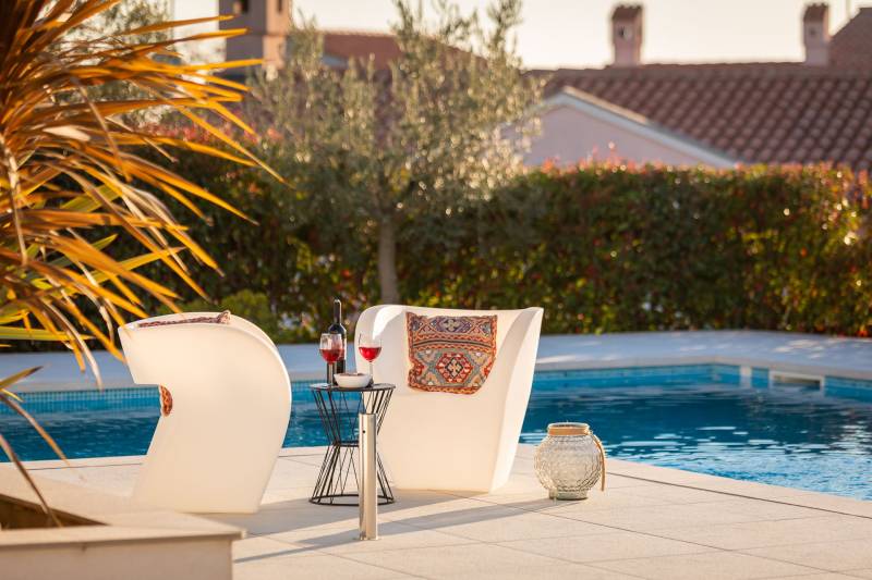 Villa Old Olive Prima med Basseng Pula