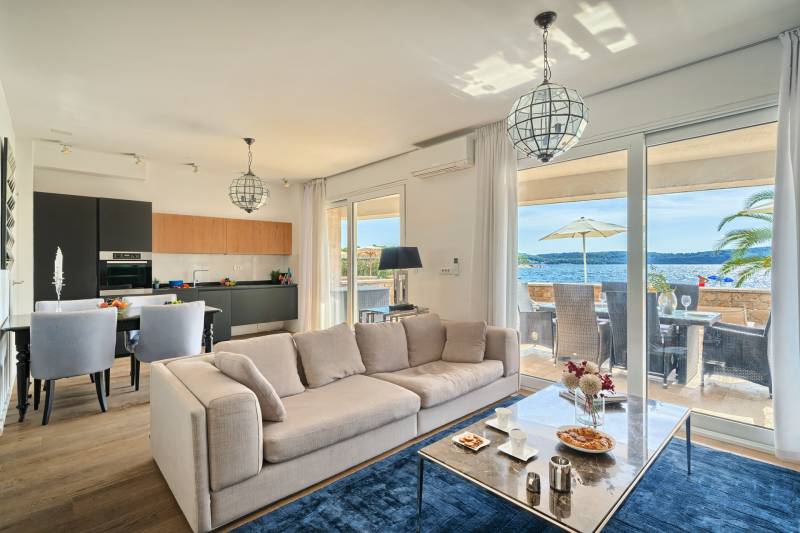 Willa Deep Blue z Basenem I Trogir