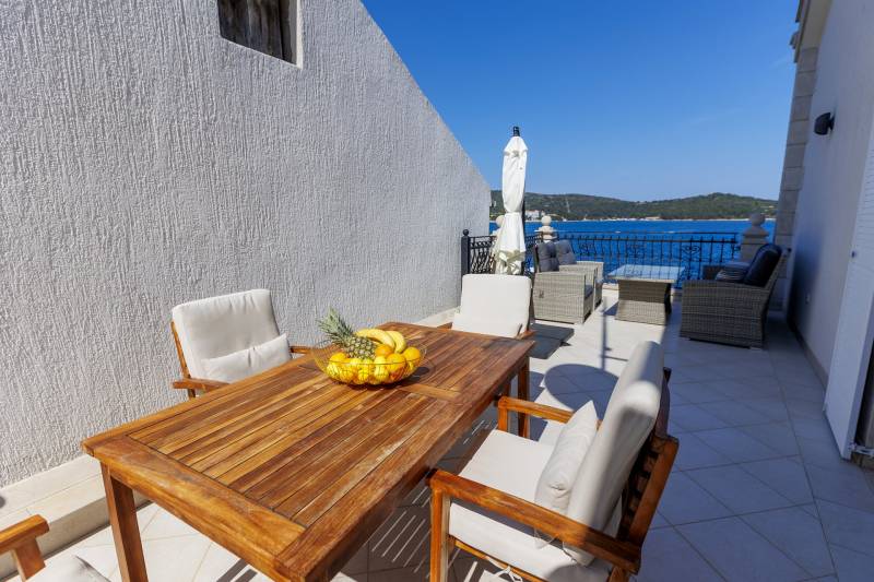 Apartman Donna s Pogledom na More II Vis