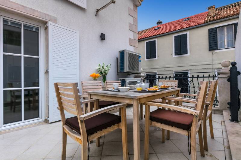 Apartman Donna s Pogledom na More II Vis