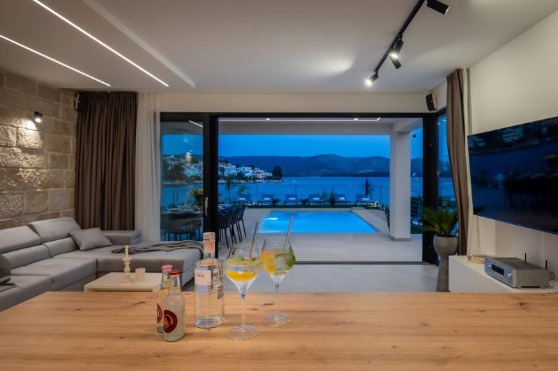 Strandvilla Mona Lisa mit Pool Šibenik
