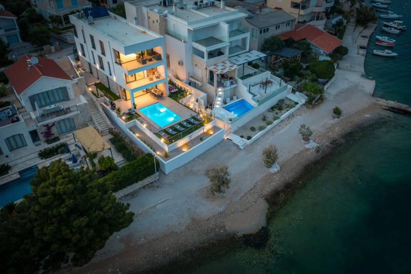 Strandvilla Mona Lisa mit Pool Šibenik