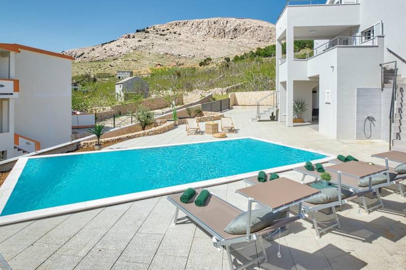 Villa Mimosa with Pool Pag