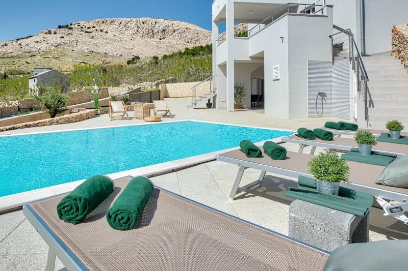 Villa Mimosa with Pool Pag