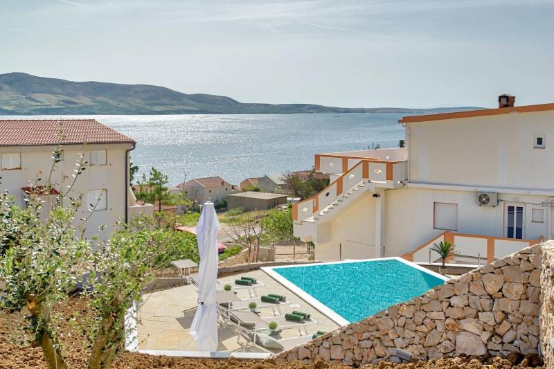 Villa Mimosa with Pool Pag